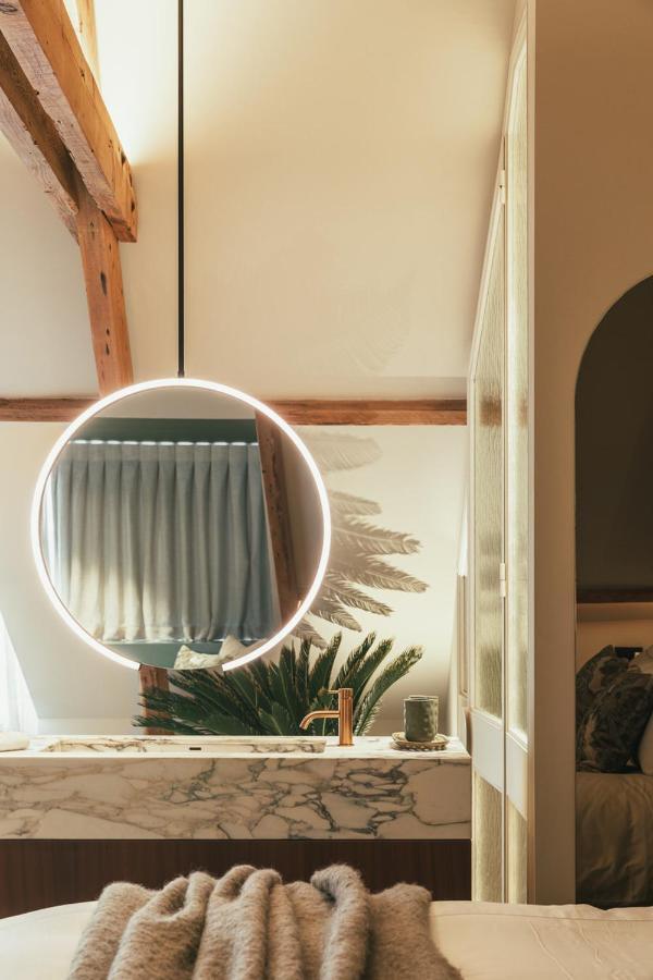 Bed & Breakfast Raphaelles Boutique Brugge
